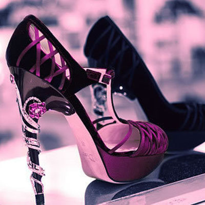 女人真的知道吗?穿高跟鞋的技巧你知道哪些?